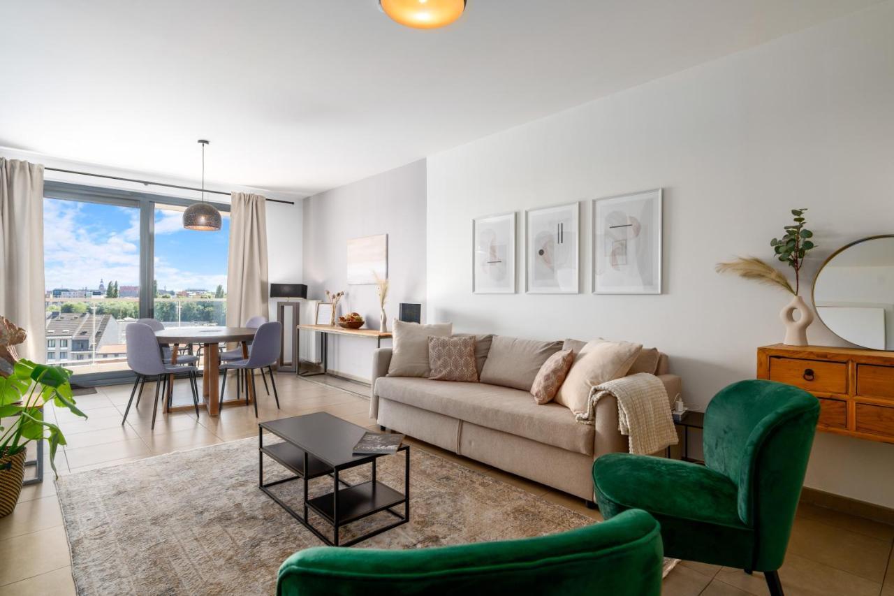 Appartement Shs Homes-luxe Highrise, 2 Bedrooms, Kitchen, Free Parking, Stunning View, Large Tarrasse, Workspace *