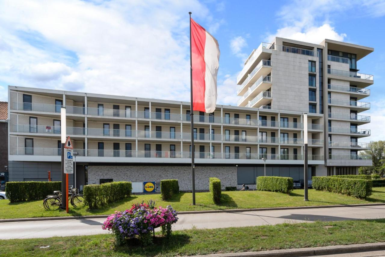 Appartement Shs Homes-luxe Highrise, 2 Bedrooms, Kitchen, Free Parking, Stunning View, Large Tarrasse, Workspace Hasselt